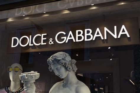 dolce gabbana company profile